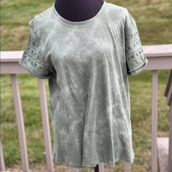 Anthropologie Tops - Anthropologie Akemi & Kin Size XL green top new